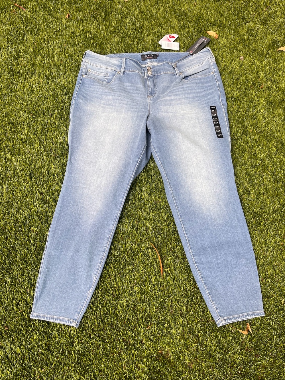 NWT Torrid Premium denim jeggings - Size 26